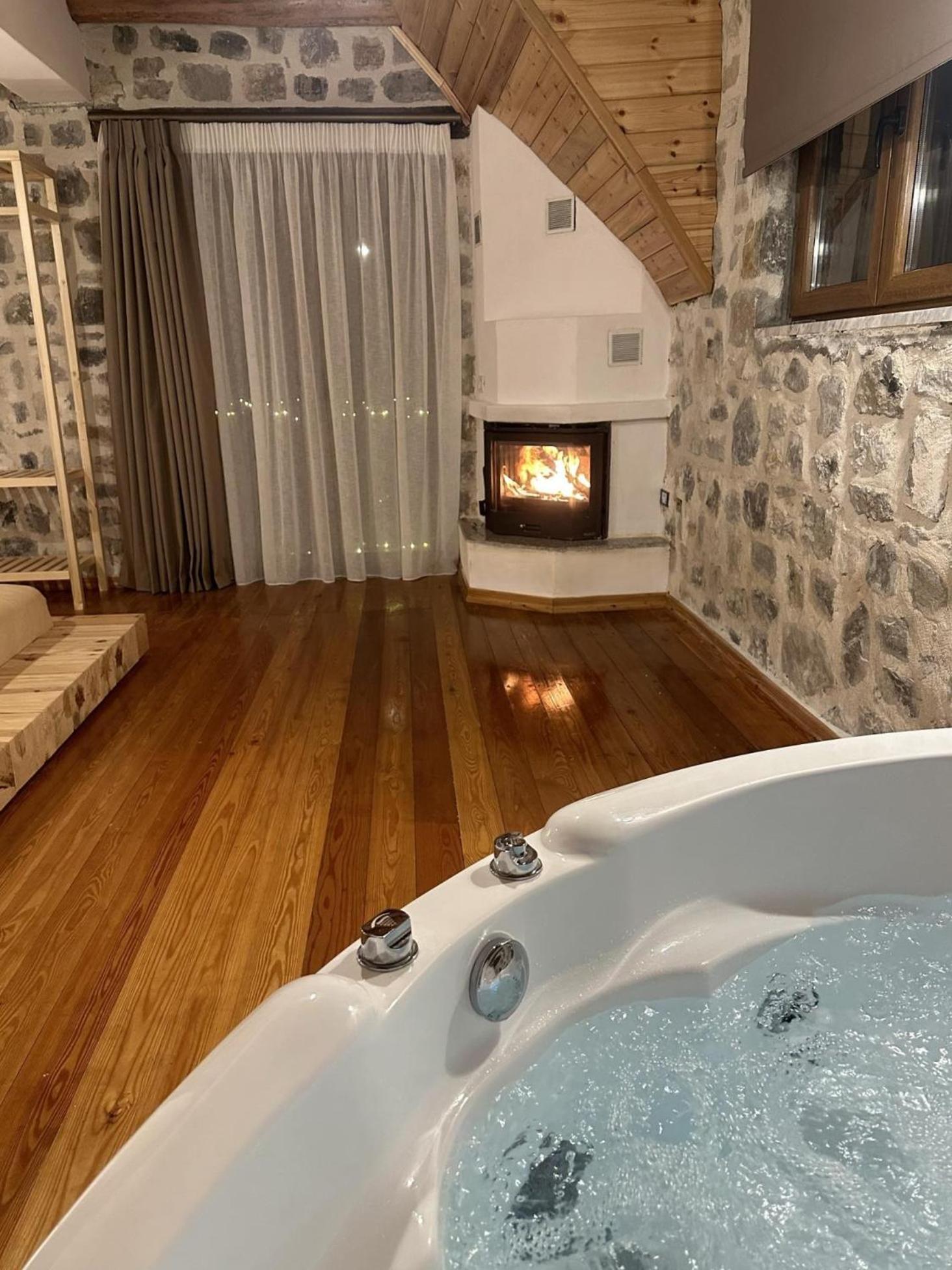 טת Valter & Drita'S Guesthouse מראה חיצוני תמונה