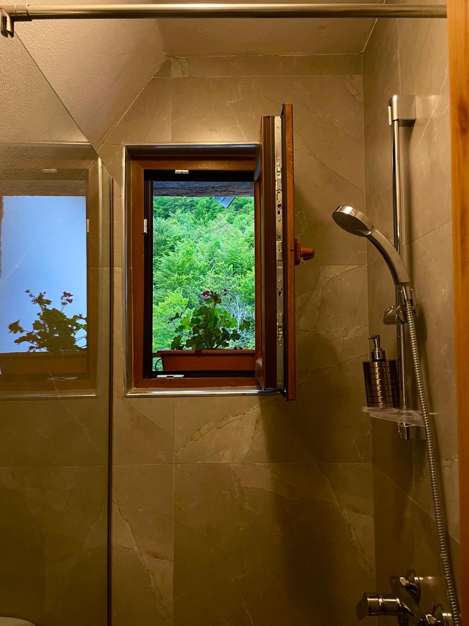 טת Valter & Drita'S Guesthouse מראה חיצוני תמונה